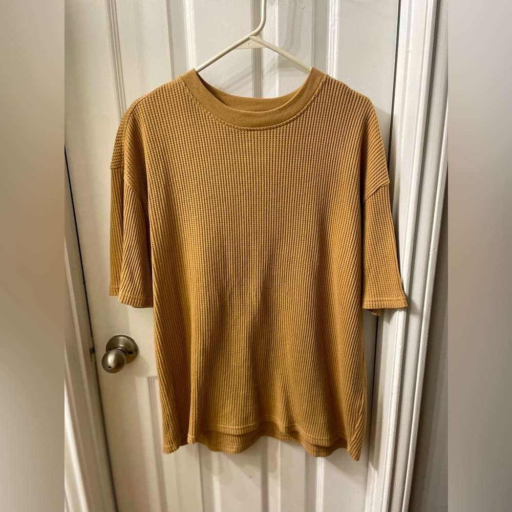 pacsun men’s tan / brown knit tee shirt